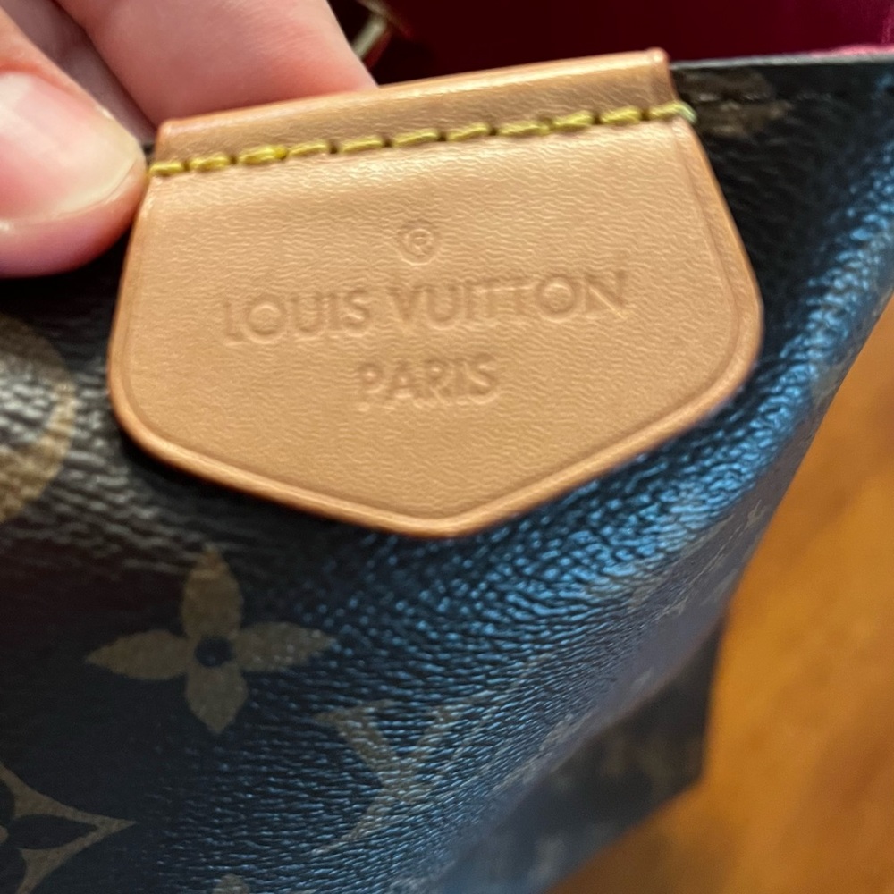 Louis Vuitton Monogram Canvas Shoulder Bag with Natural Vachetta and Red Trim - Picture 12 of 16